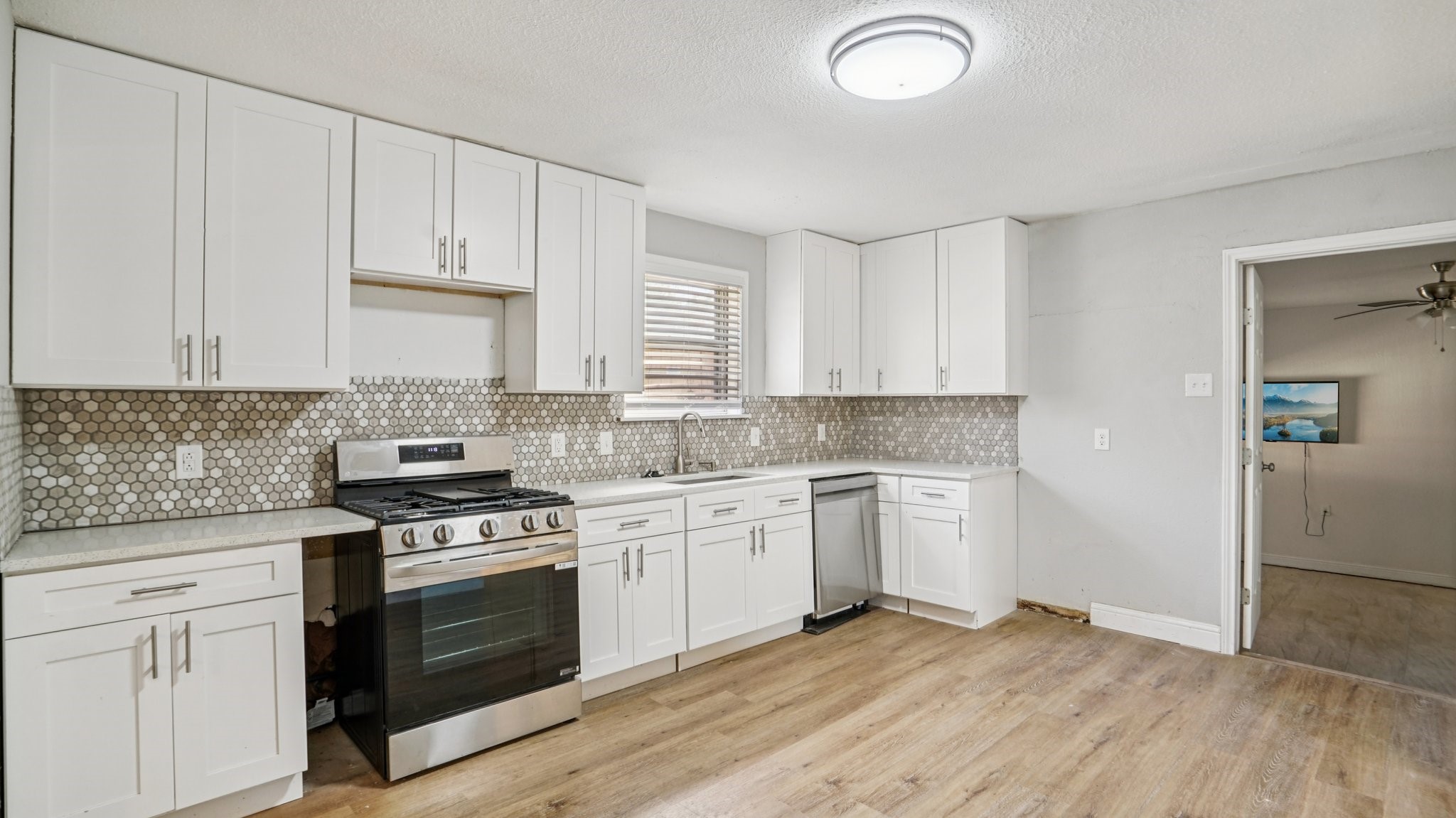 8036 Woodhue Circle Dallas TX 75228