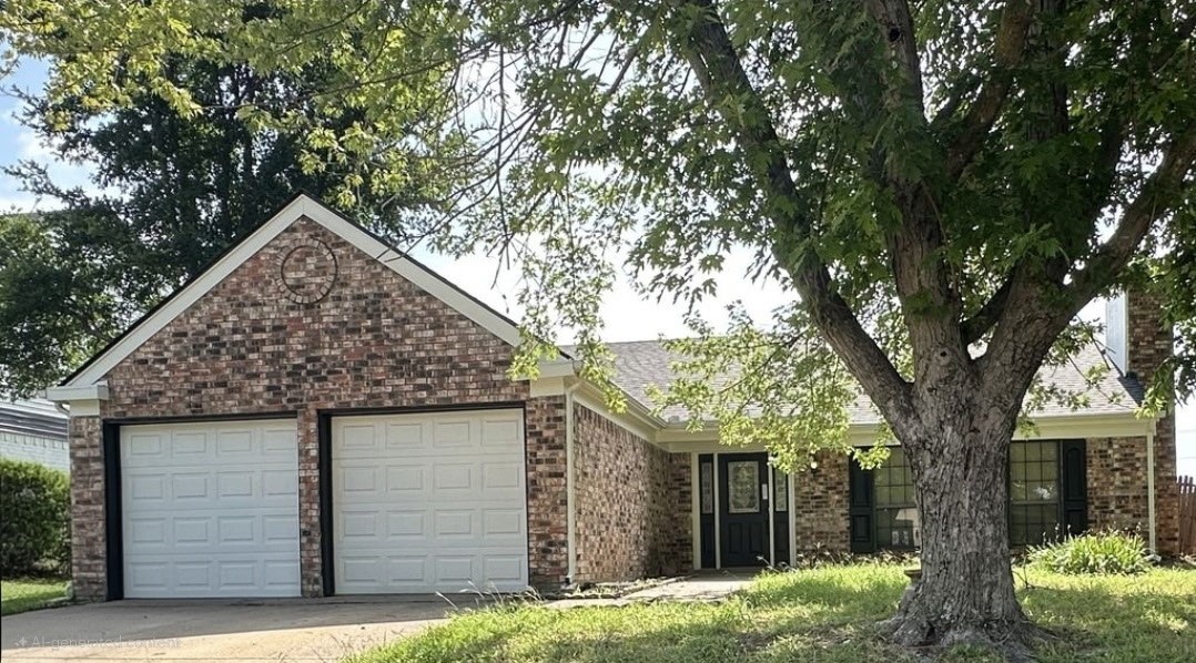 4629 Amherst Lane Grand Prairie TX 75052