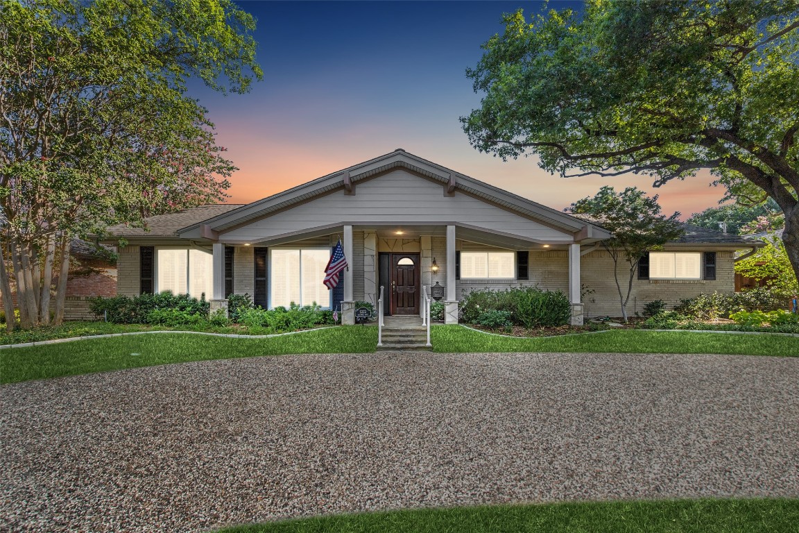 6323 Glennox Lane Dallas TX 75214