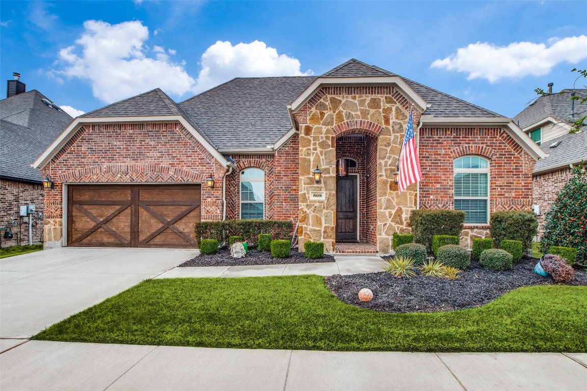 808 Patio Street Aubrey TX 76227