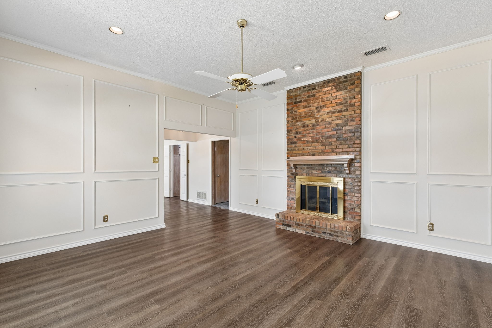 4317 Pear Trail Mesquite TX 75150