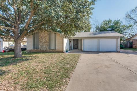 1117 Lee Ann Street Crowley TX 76036