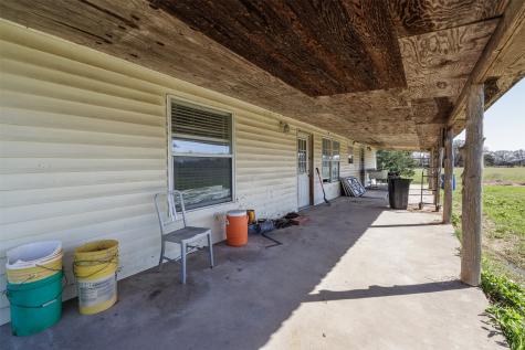 267 County Road 2150 Telephone TX 75446