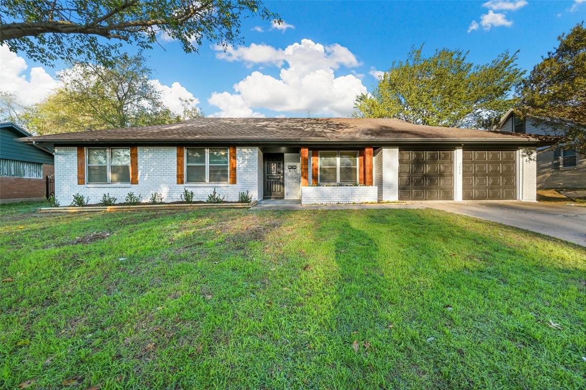 5204 Morley Avenue Fort Worth TX 76133