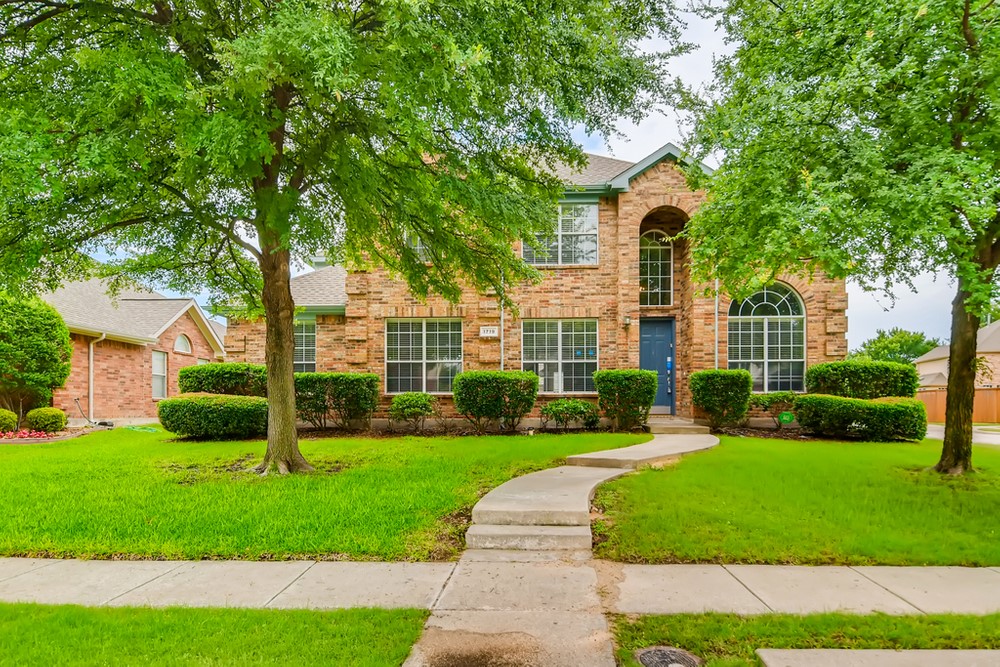 1719 Granite Rapids Drive Frisco TX 75036