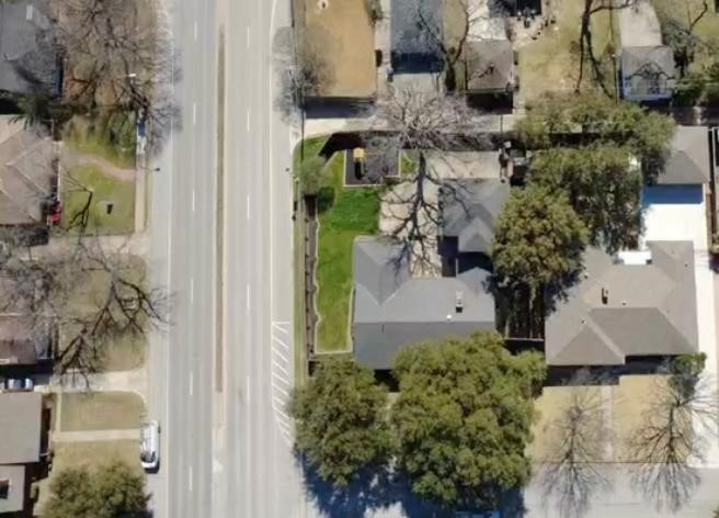 806 Knott Place Dallas TX 75208