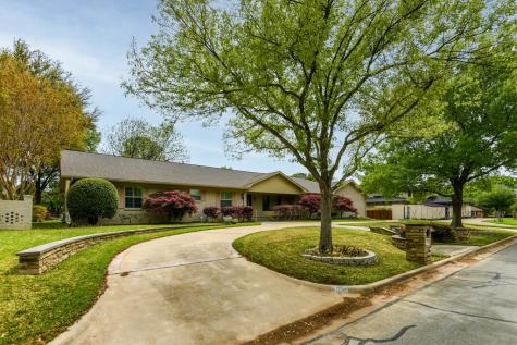 3804 Wedgewood Court Arlington TX 76013