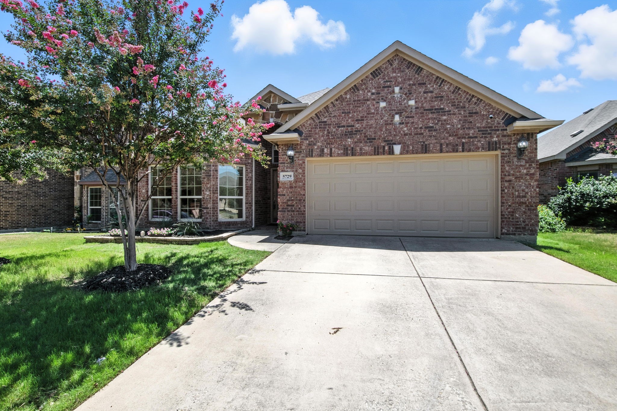 5729 Diamond Valley Drive Fort Worth TX 76179