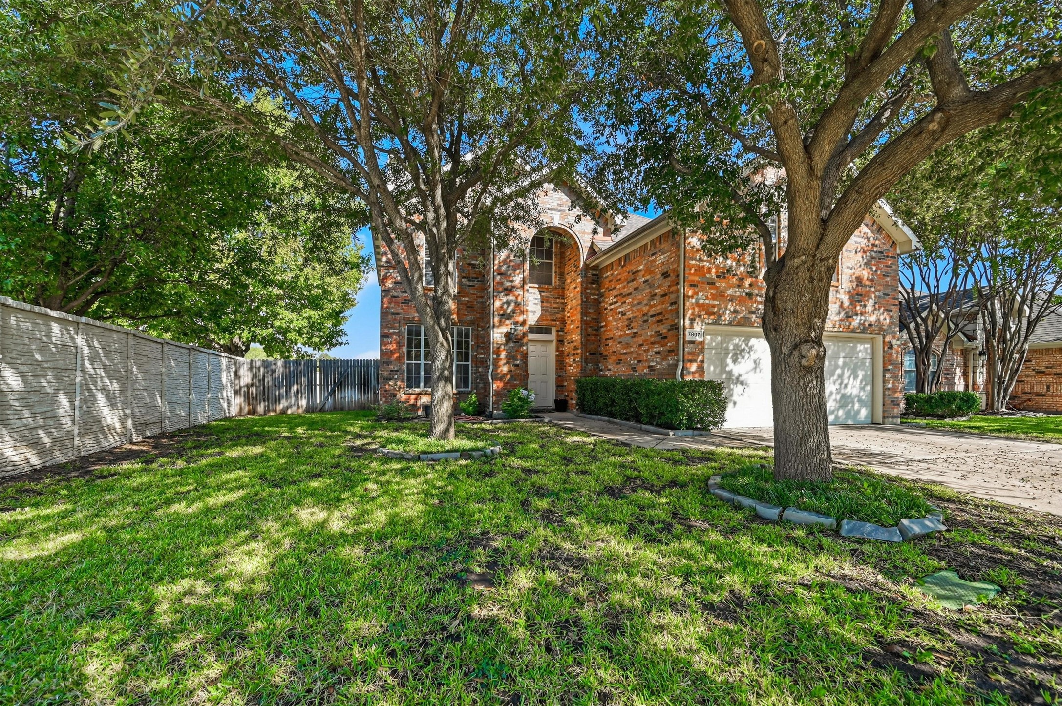7807 Enchanted Isle Drive Arlington TX 76016
