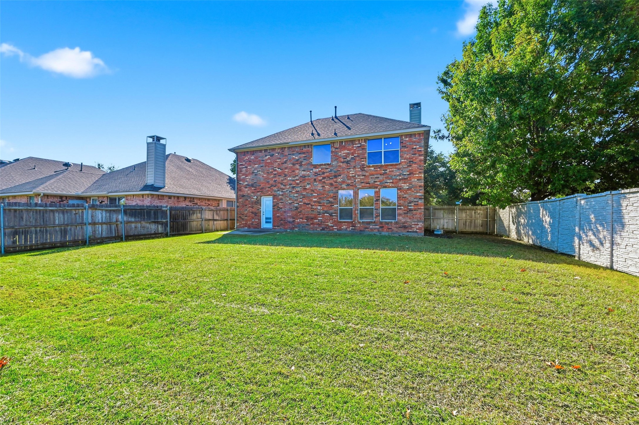 7807 Enchanted Isle Drive Arlington TX 76016