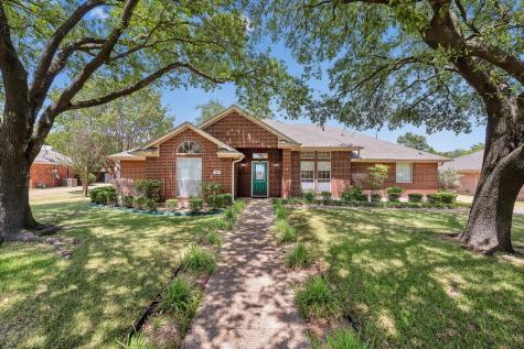104 Briar Ridge Drive Hewitt TX 76643