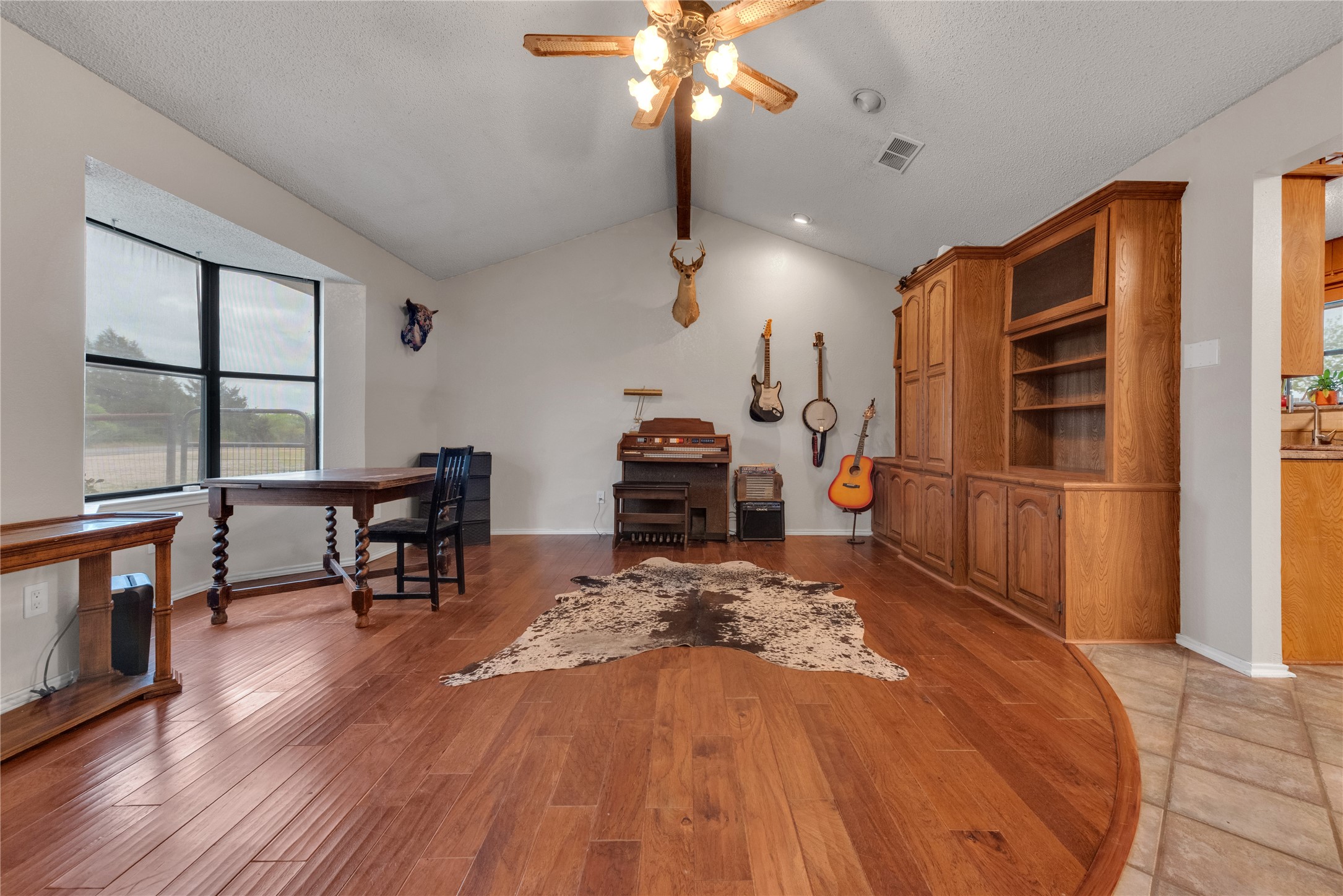 2321 County Road 2360 Decatur TX 76234