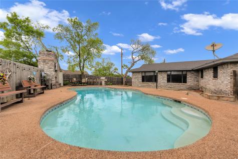2321 County Road 2360 Decatur TX 76234