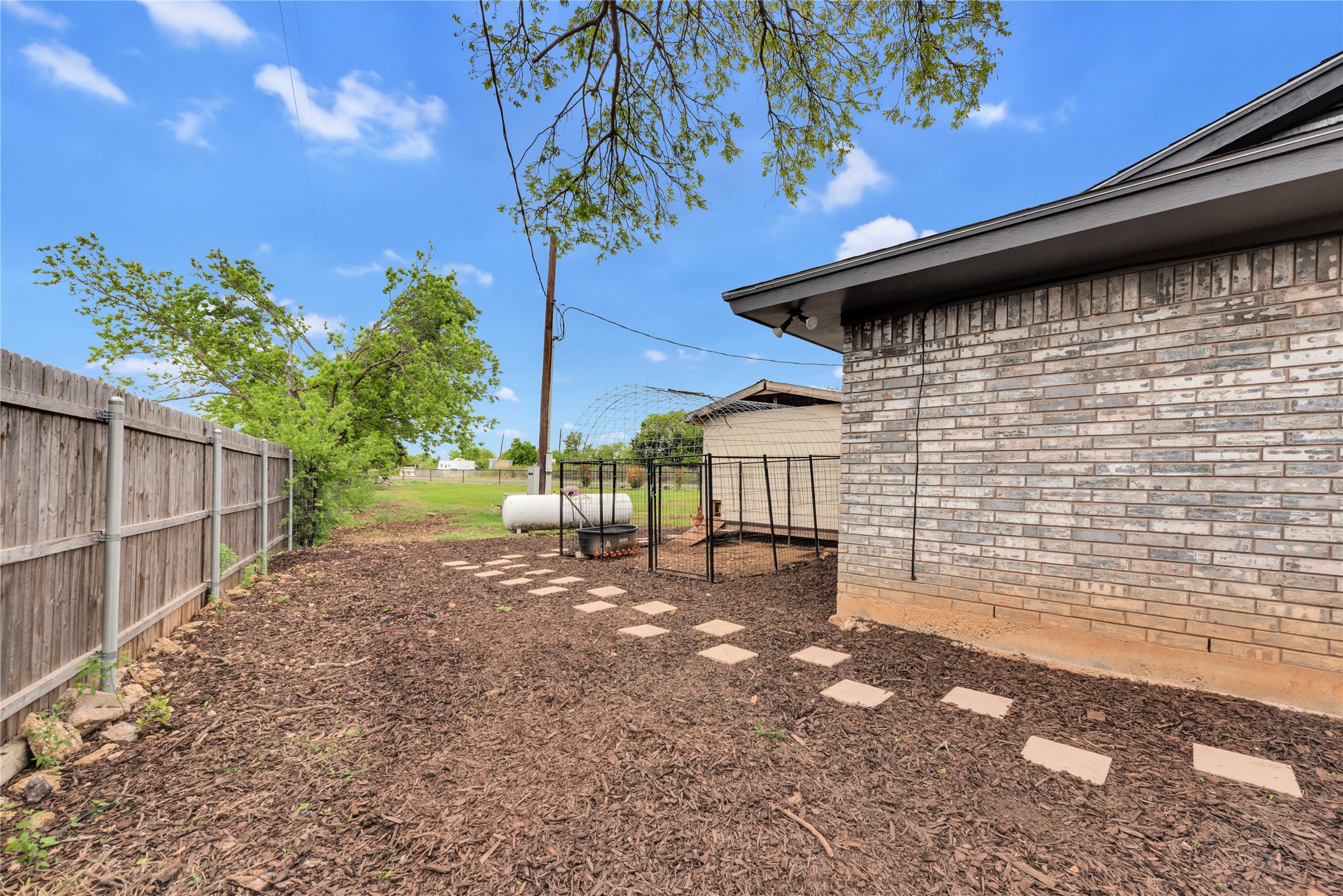 2321 County Road 2360 Decatur TX 76234