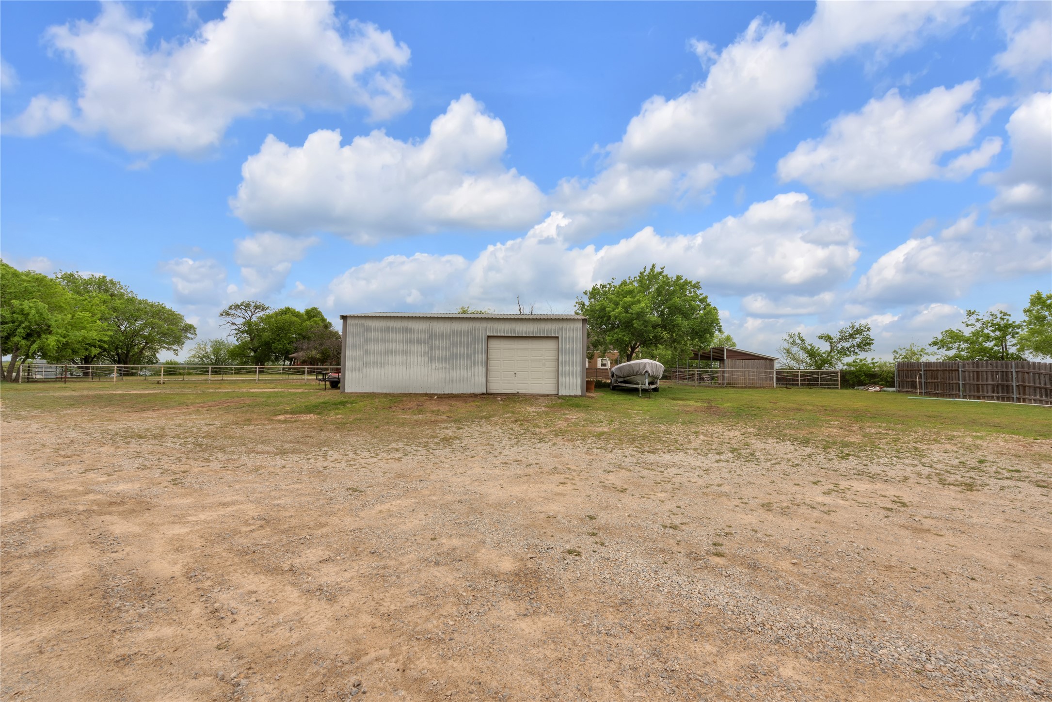 2321 County Road 2360 Decatur TX 76234
