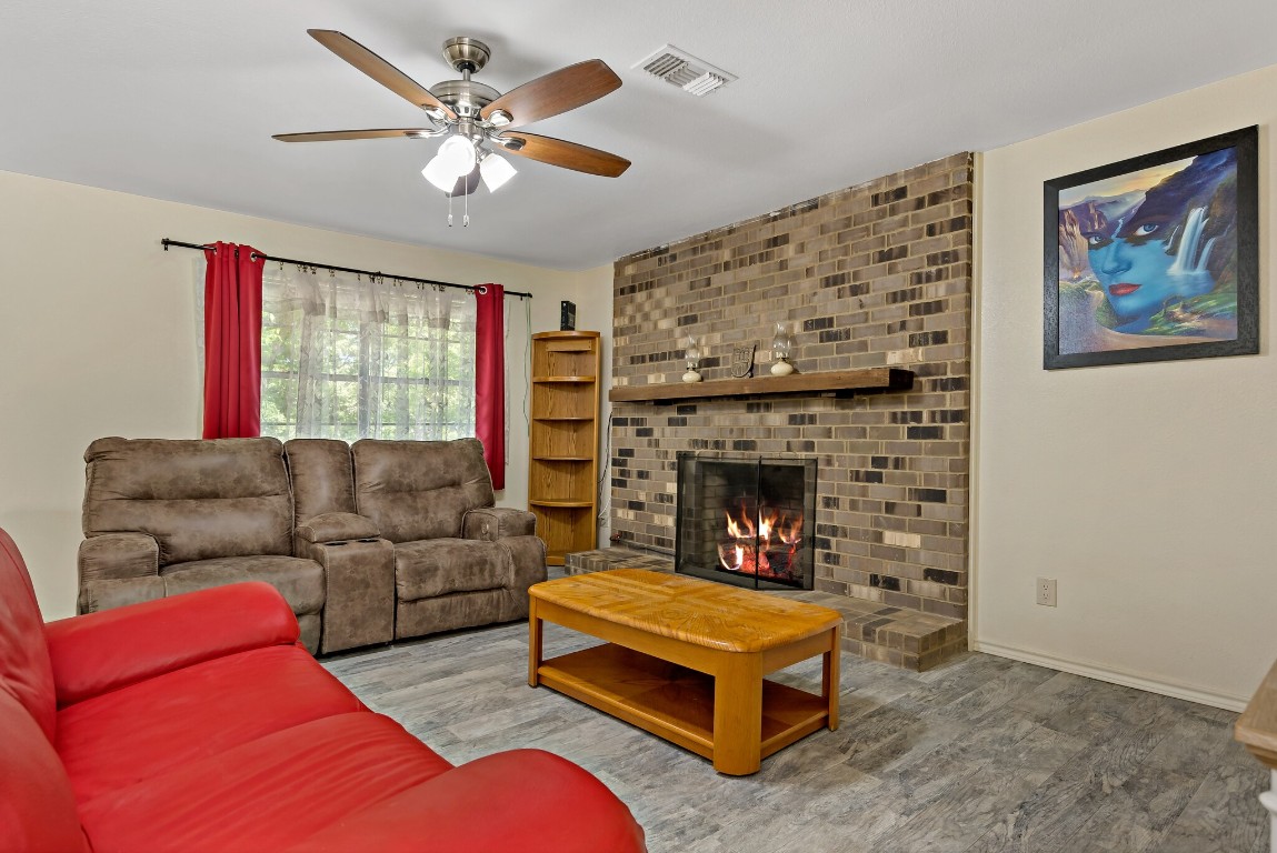 150 County Road 35980 Arthur City TX 75411