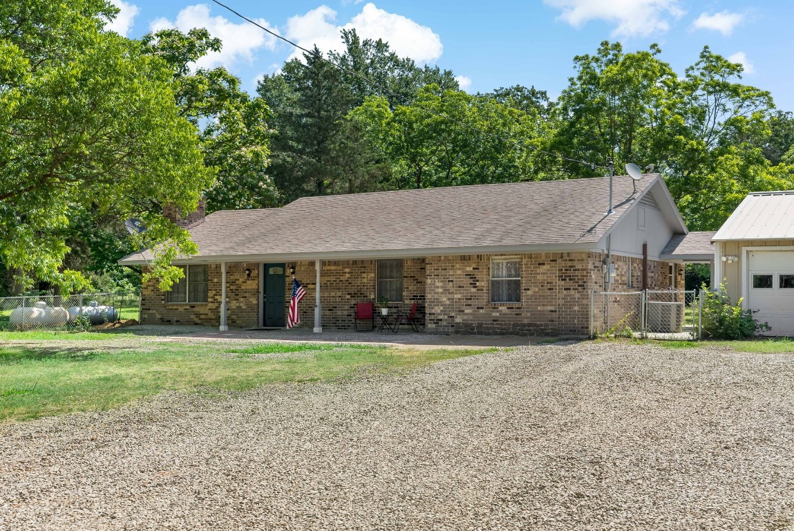 150 County Road 35980 Arthur City TX 75411