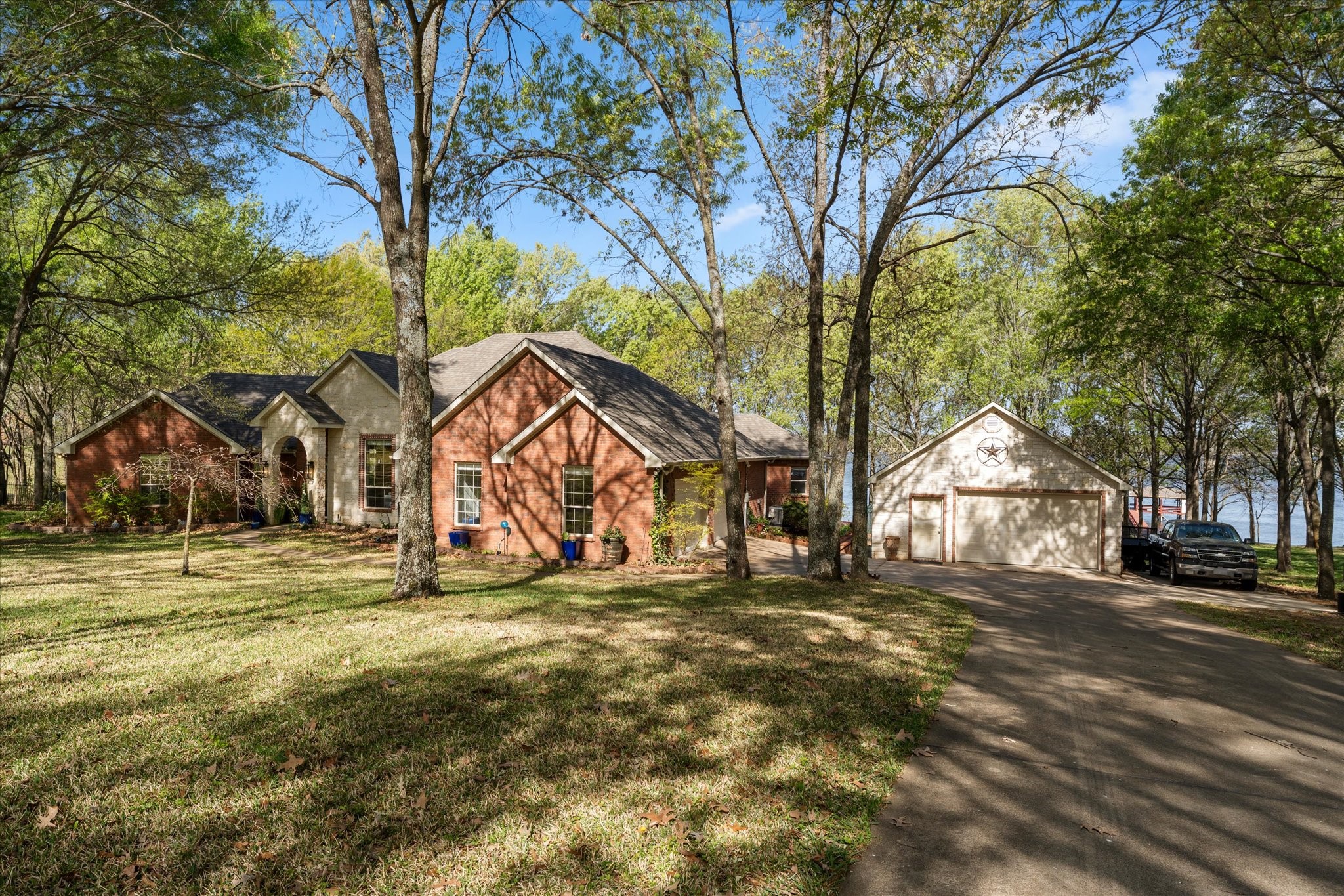 270 Pr 5293 Yantis TX 75497