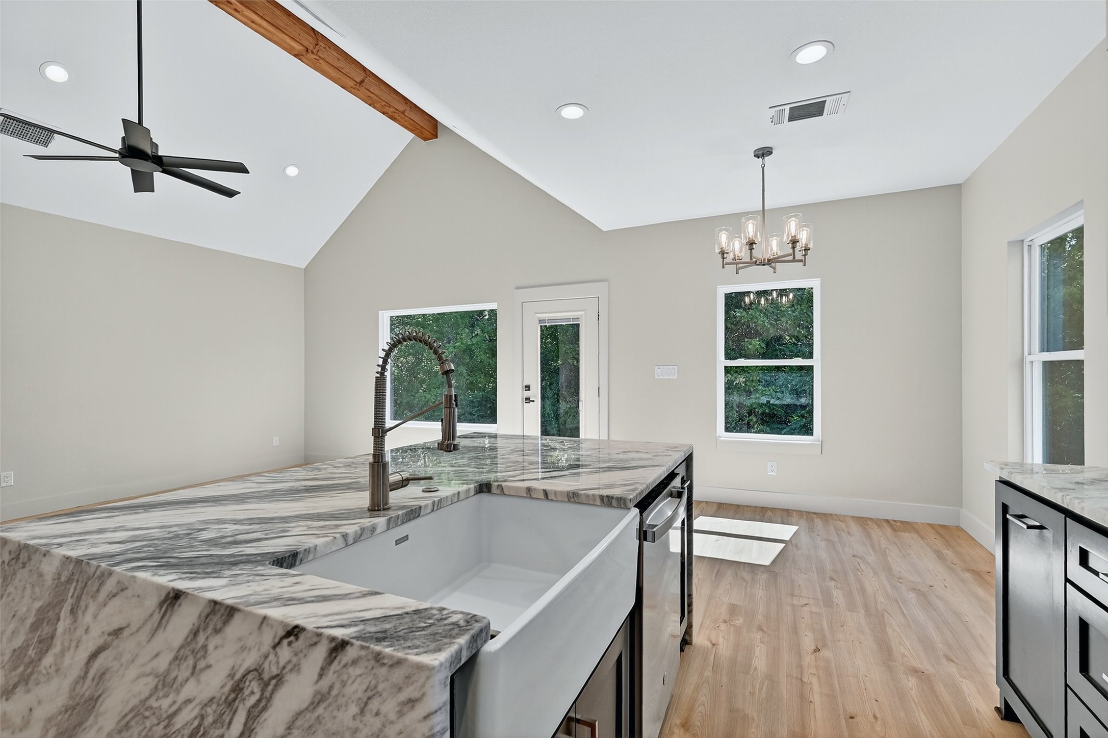 2520 S Scullin Avenue Denison TX 75020