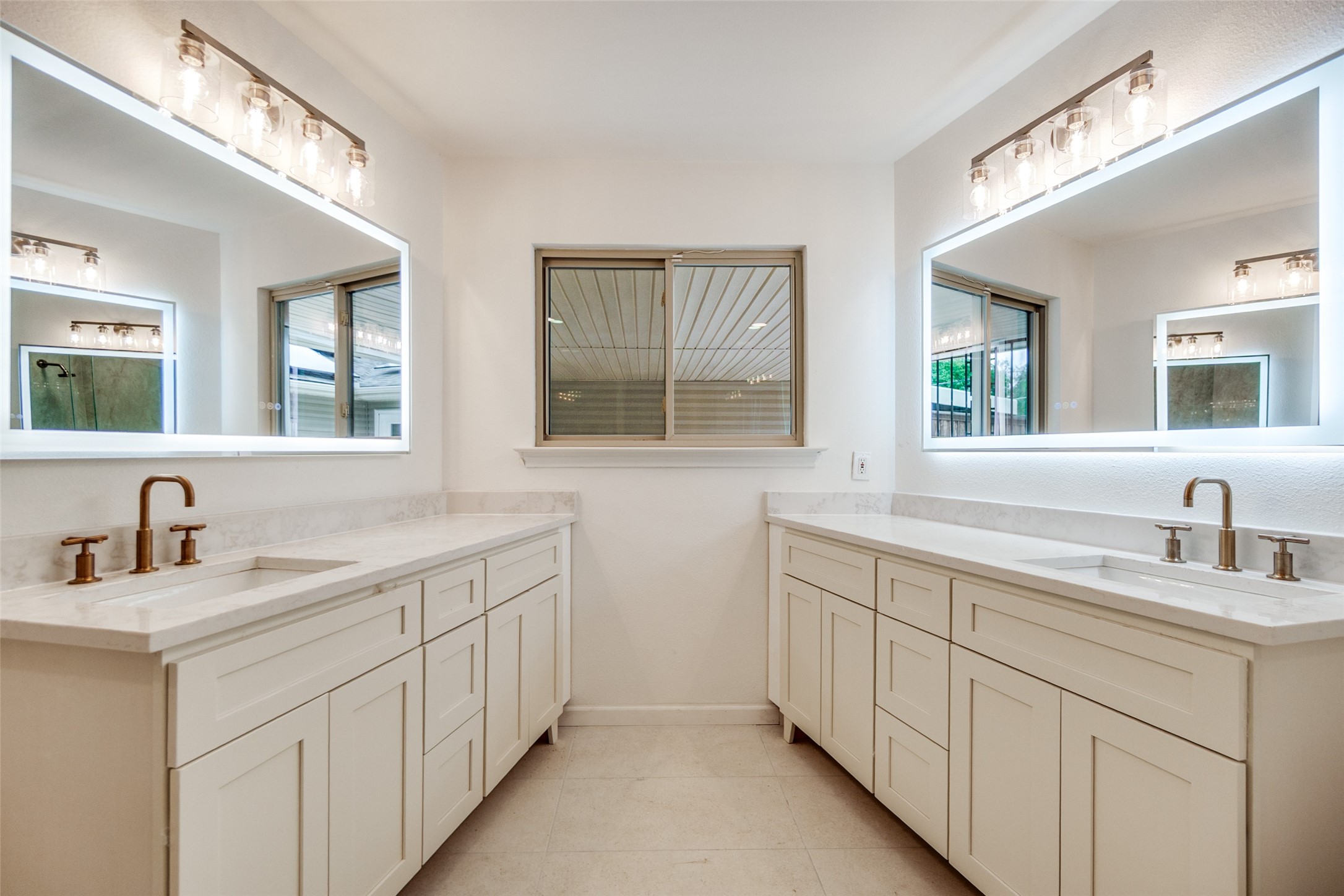 3728 Princess Lane Dallas TX 75229