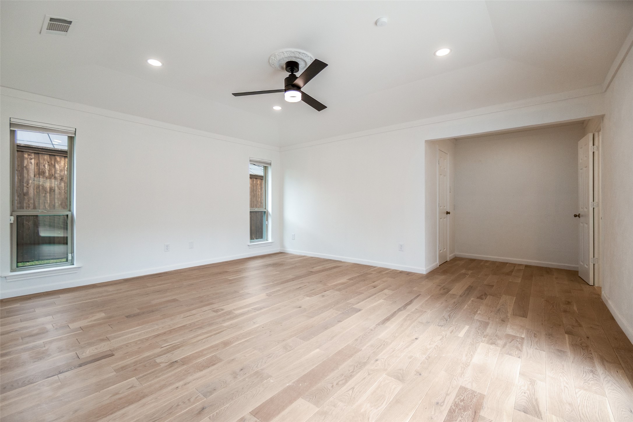 3728 Princess Lane Dallas TX 75229