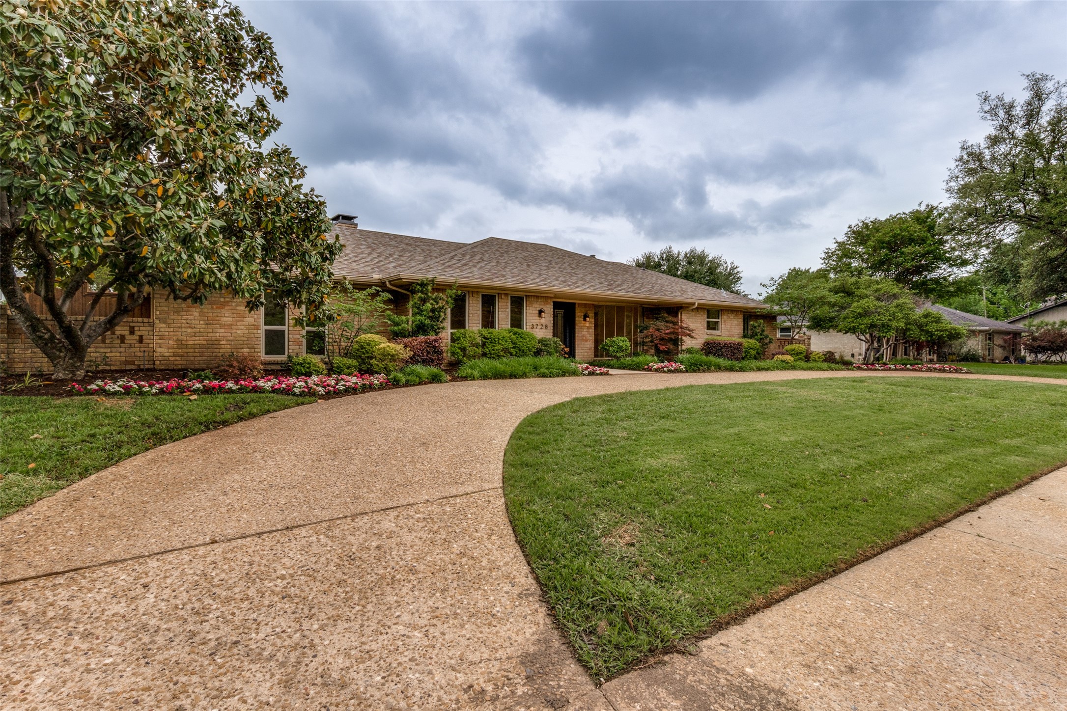 3728 Princess Lane Dallas TX 75229