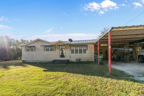 205 College Street Chico TX 76431