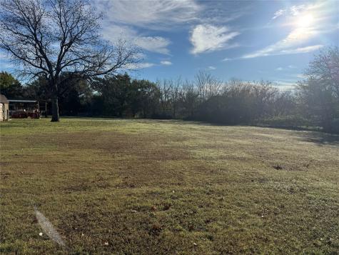 205 College Street Chico TX 76431