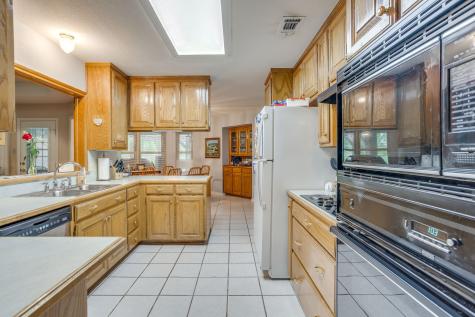 6100 Autumn Breeze Circle Fort Worth TX 76140