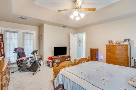 6100 Autumn Breeze Circle Fort Worth TX 76140