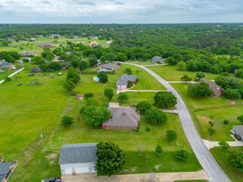 6100 Autumn Breeze Circle Fort Worth TX 76140