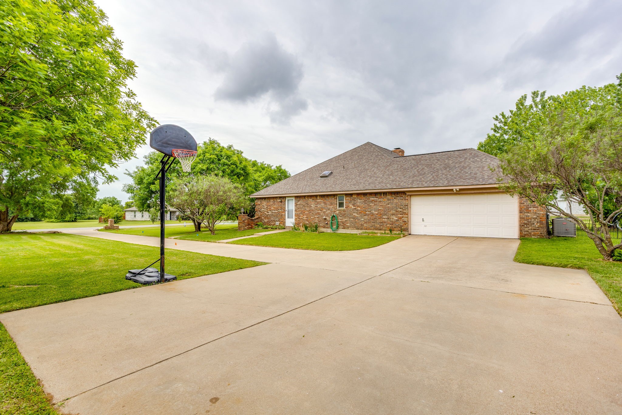 6100 Autumn Breeze Circle Fort Worth TX 76140