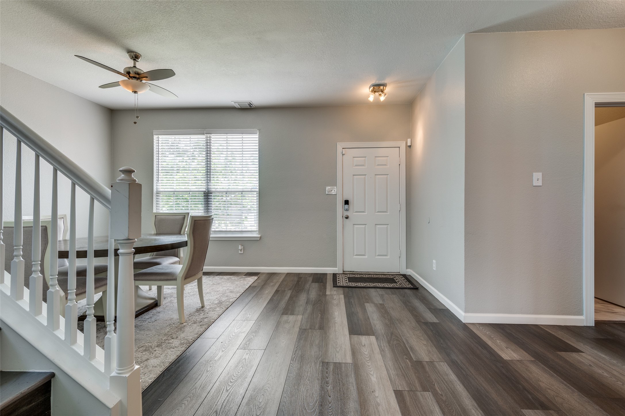 817 Pryor Drive Arlington TX 76001