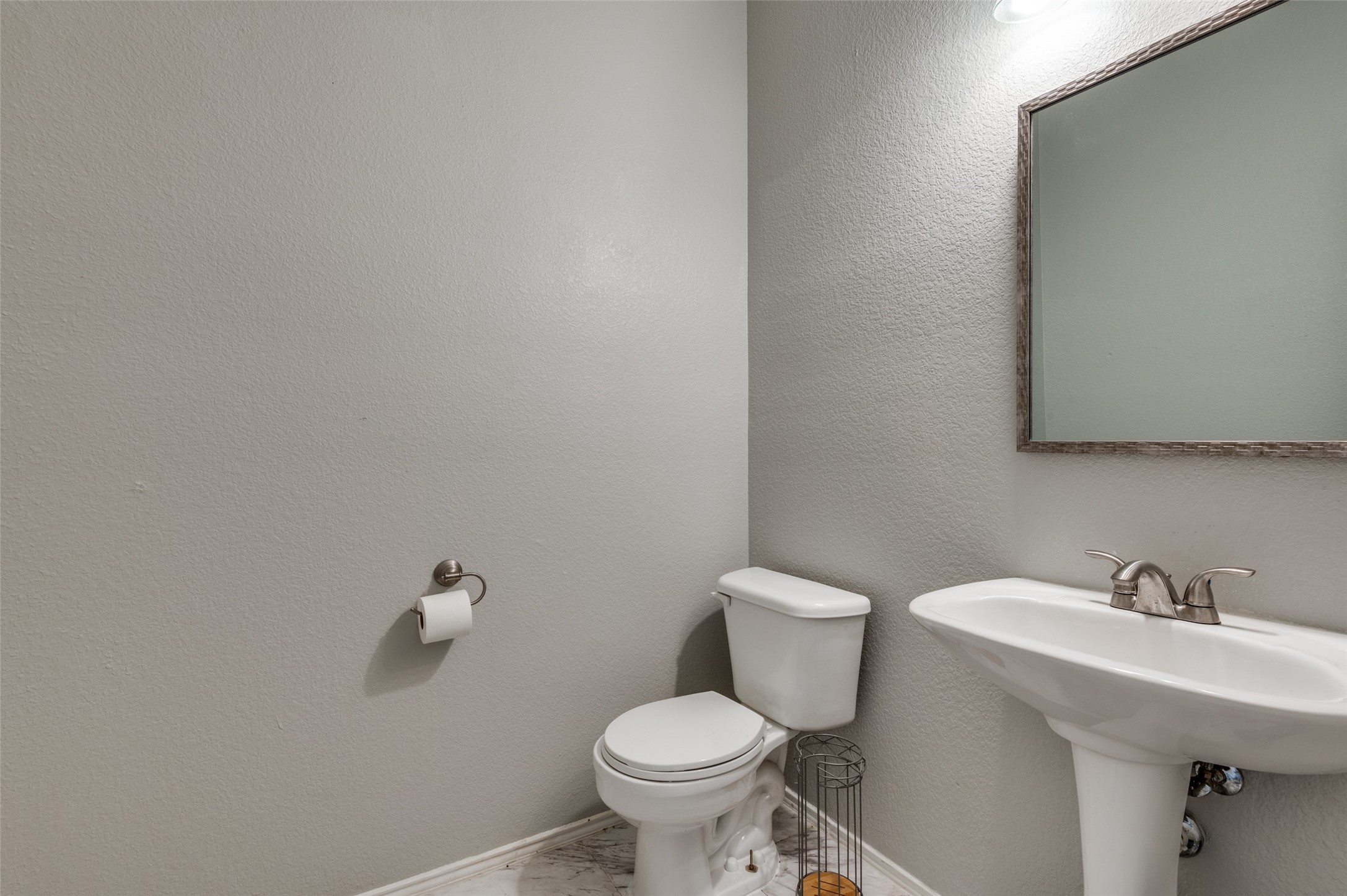 817 Pryor Drive Arlington TX 76001