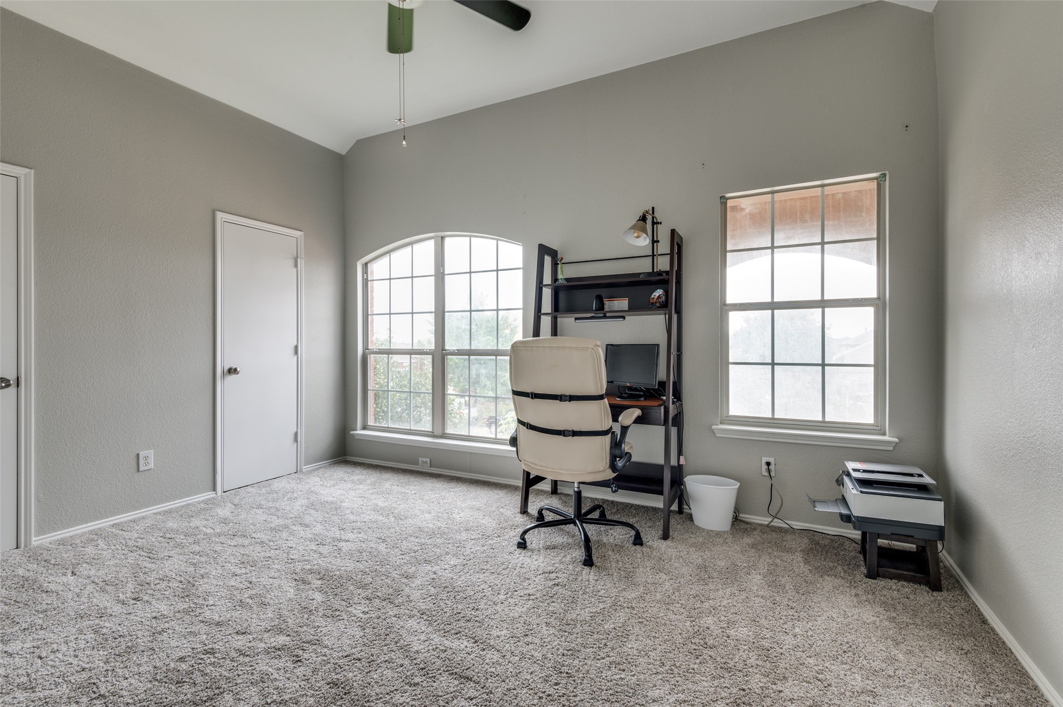 817 Pryor Drive Arlington TX 76001