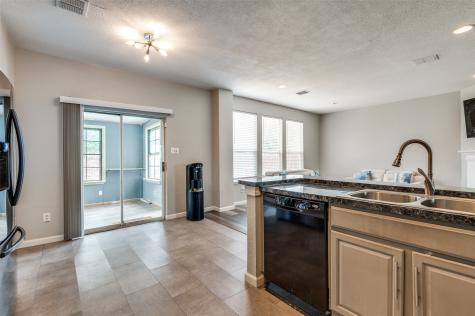 817 Pryor Drive Arlington TX 76001