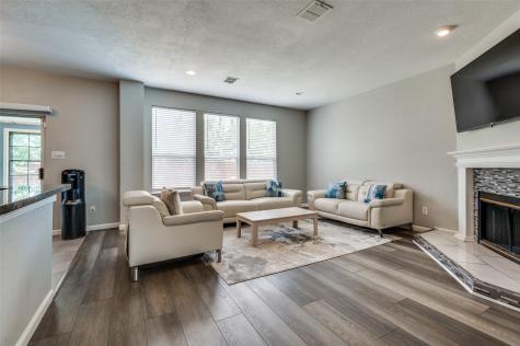 817 Pryor Drive Arlington TX 76001
