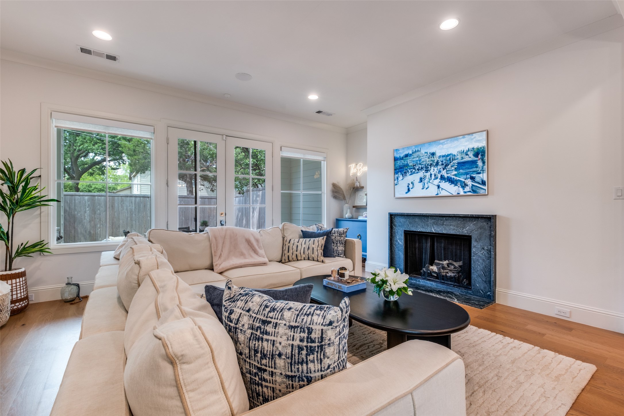 5803 Martel Avenue Dallas TX 75206