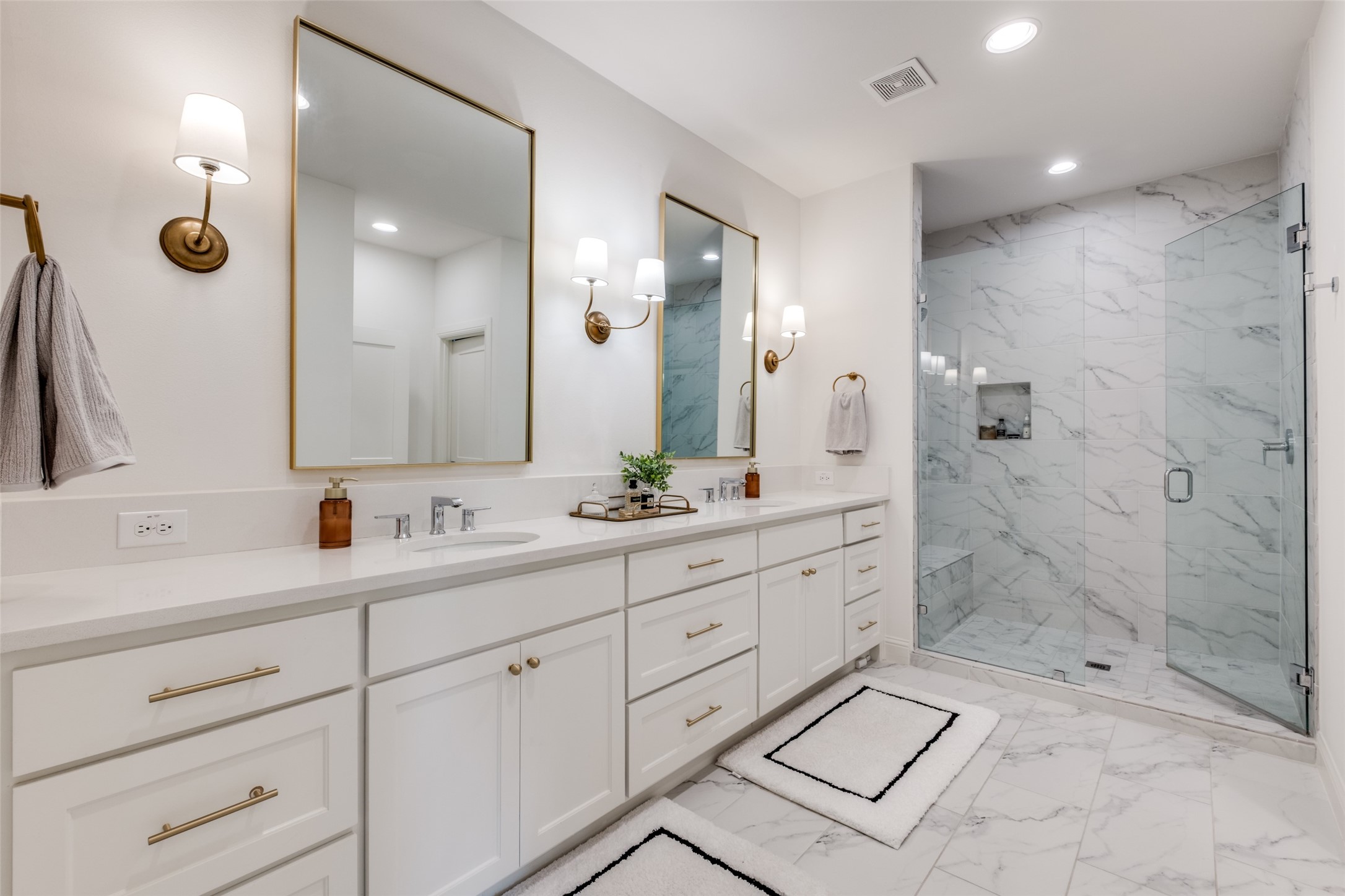 5803 Martel Avenue Dallas TX 75206