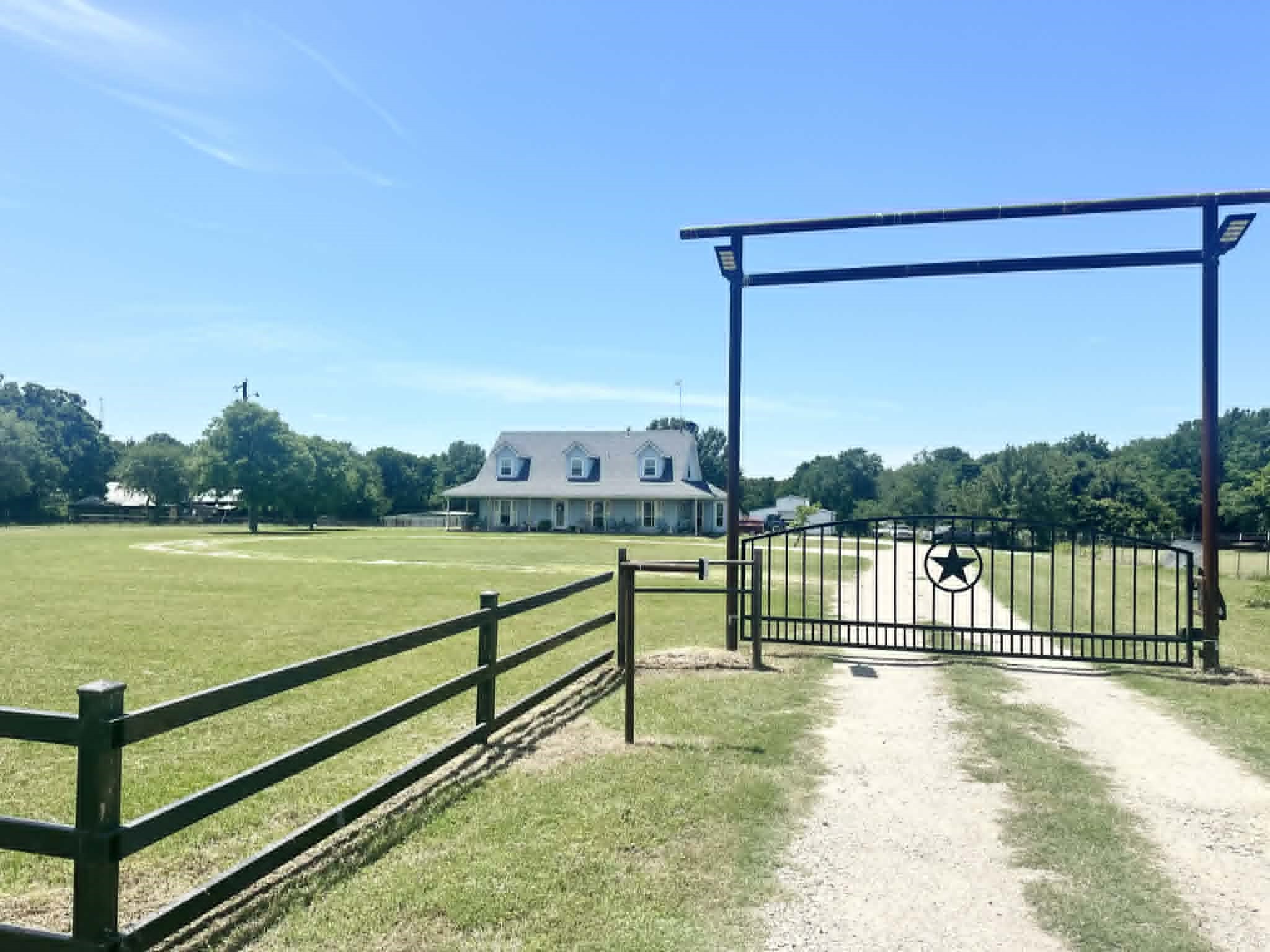 10042 Fm 1390 Scurry TX 75158