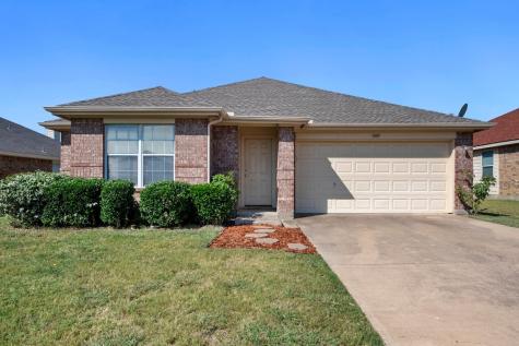 1009 Stockton Drive Burleson TX 76028