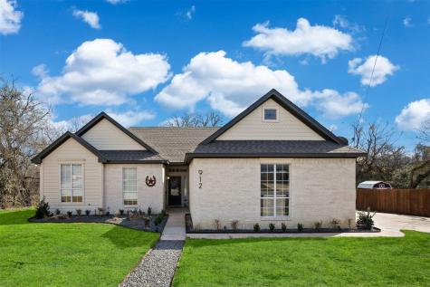 912 Tremont Street Weatherford TX 76086