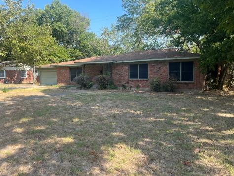 7301 Briley Drive North Richland Hills TX 76180