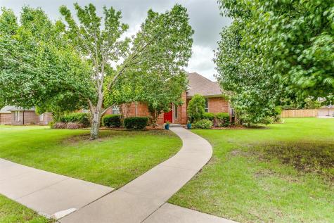 1200 Louise Lane Ennis TX 75119