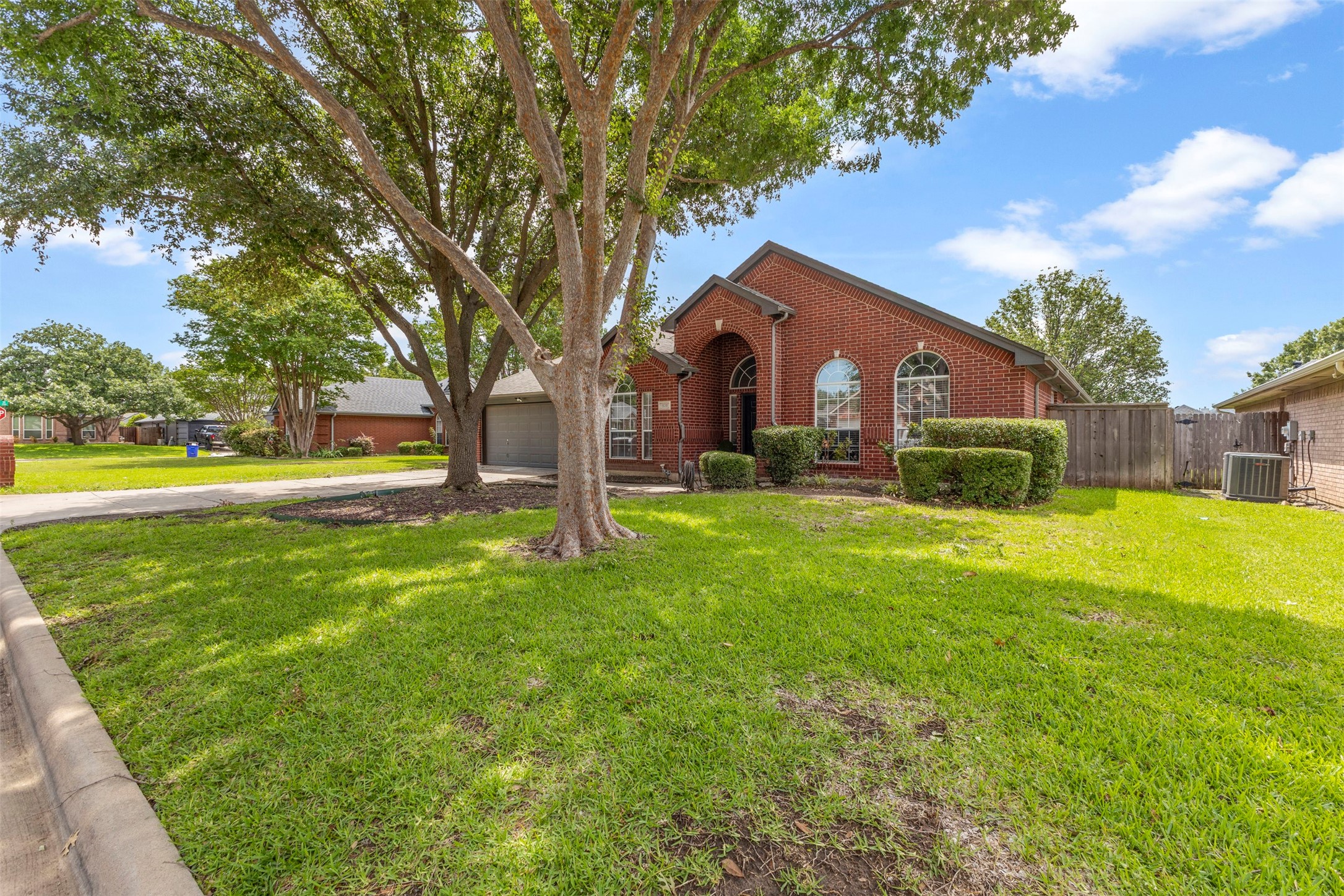 1520 Hampton Drive Mansfield TX 76063