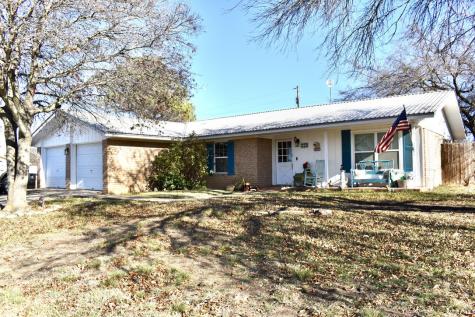111 Bruce Street Brady TX 76825