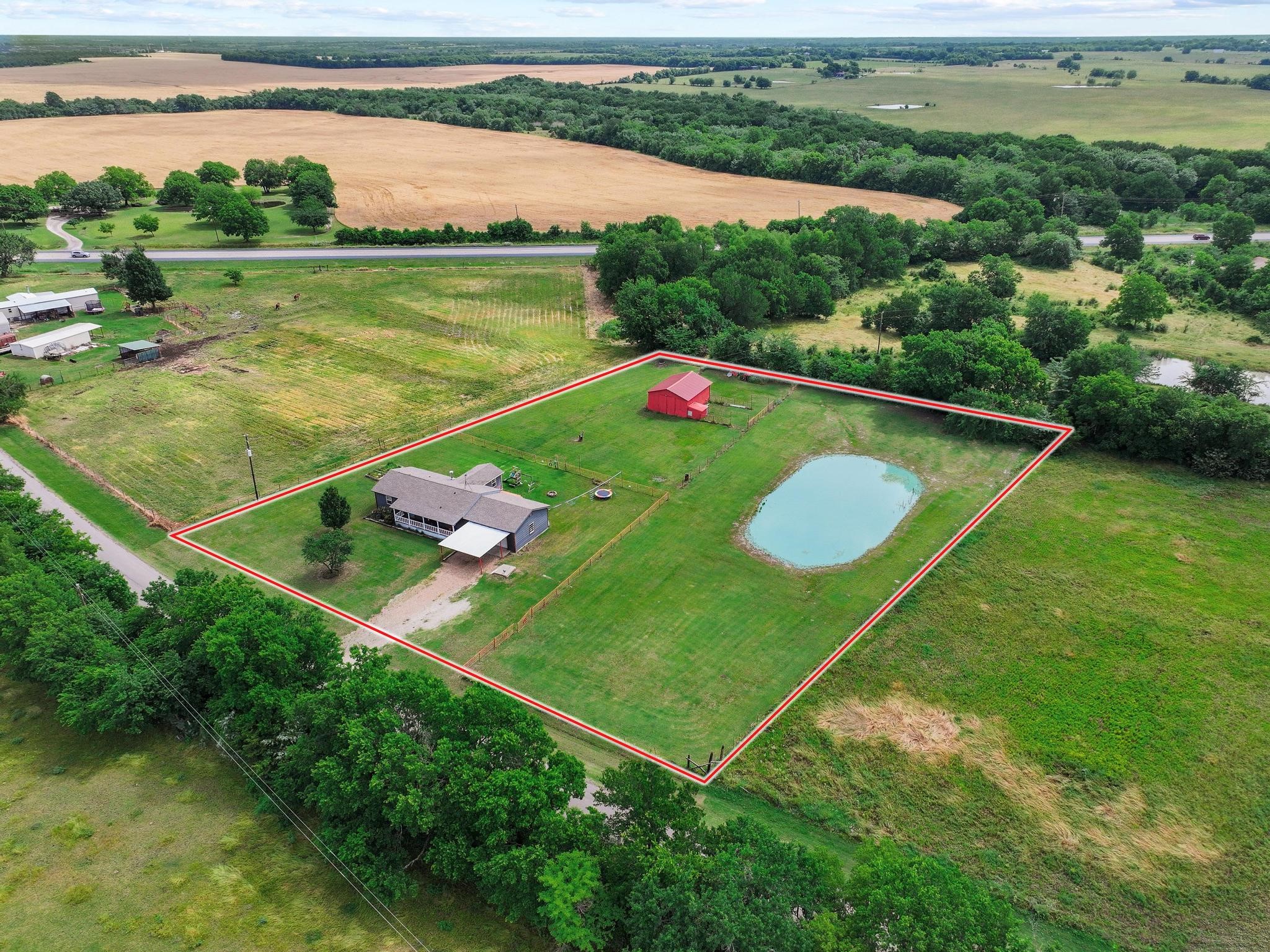 323 County Road 3804 Wolfe City TX 75496