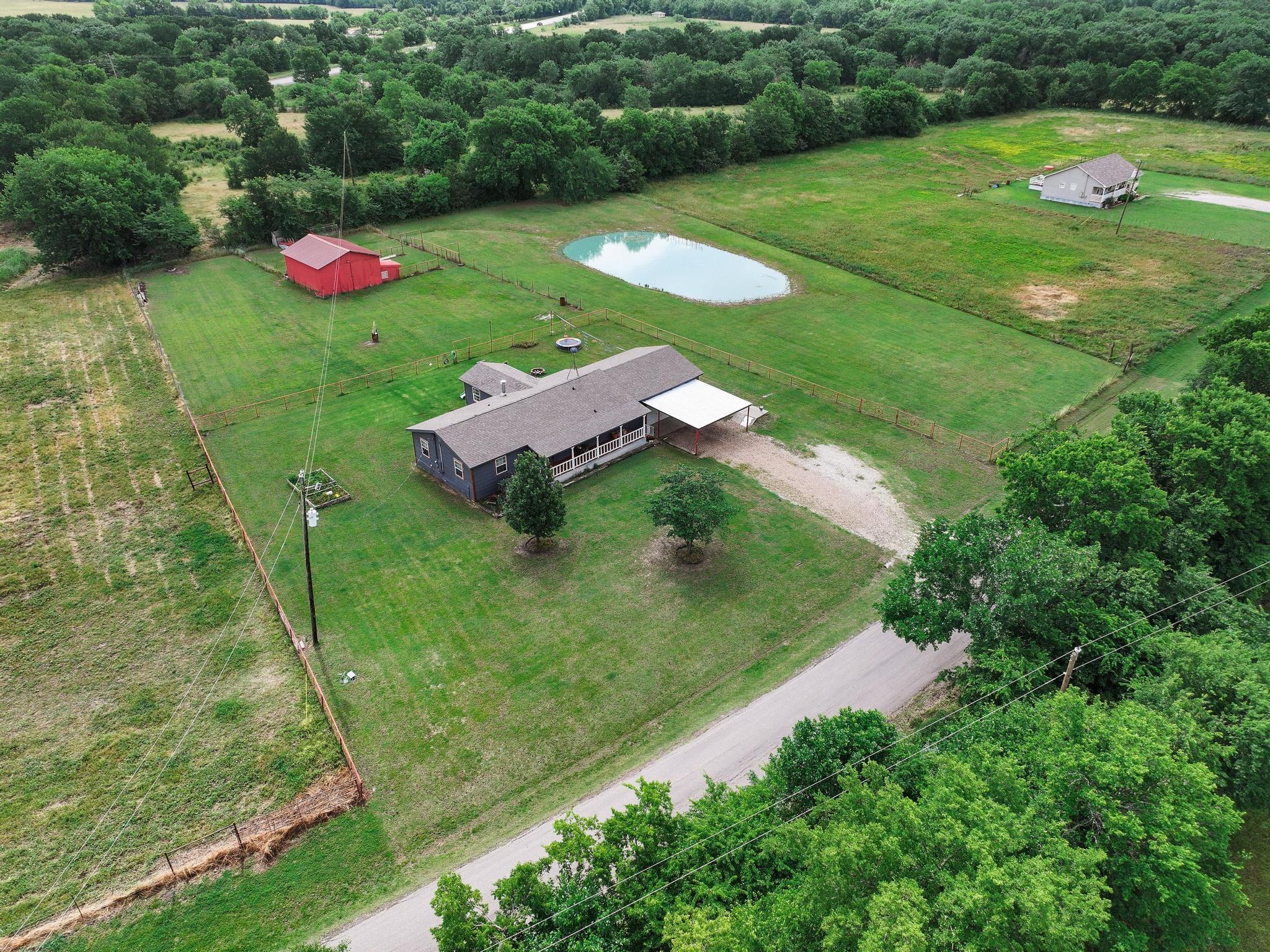 323 County Road 3804 Wolfe City TX 75496