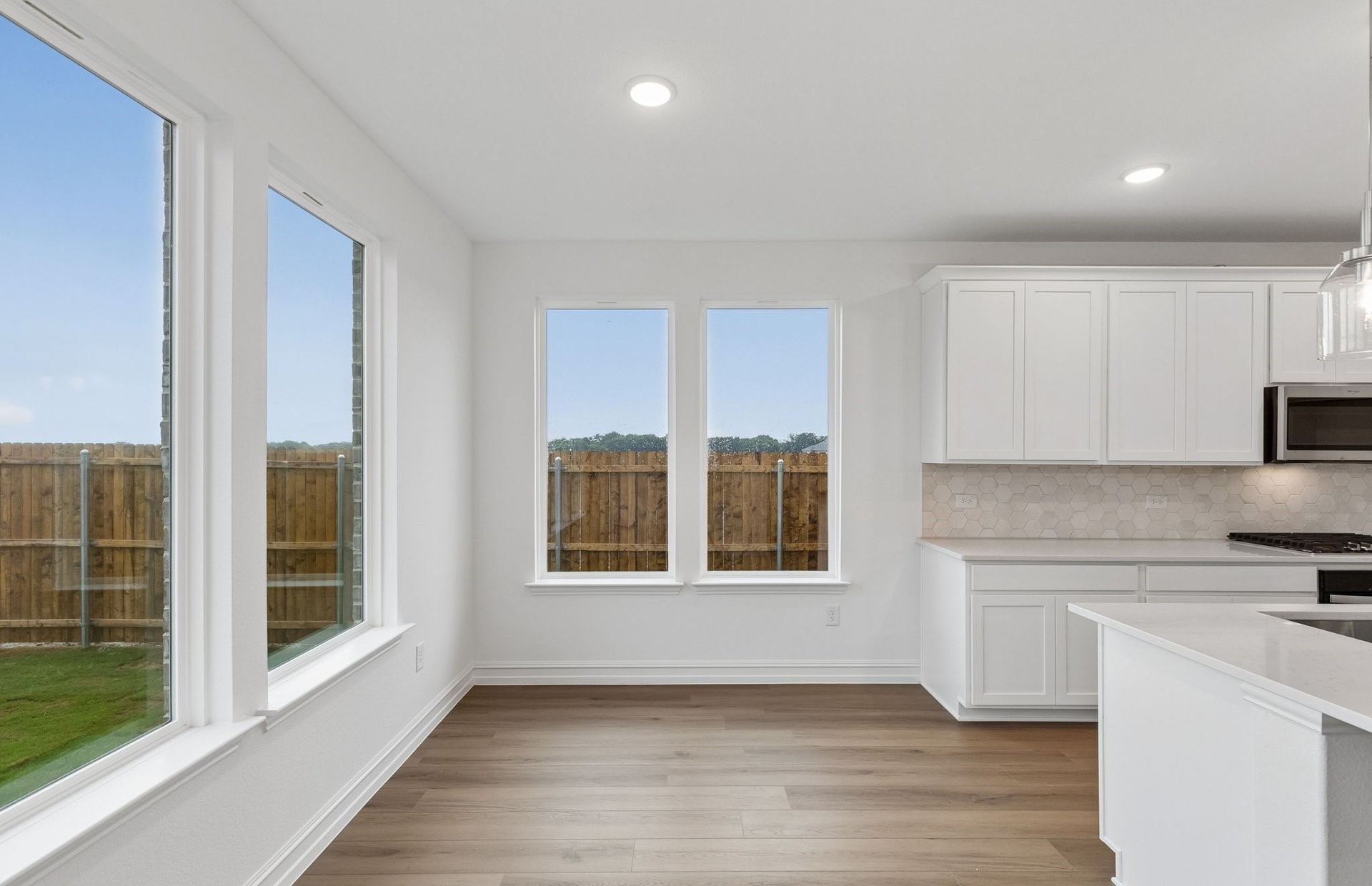1009 Hammy Lane Aubrey TX 76227