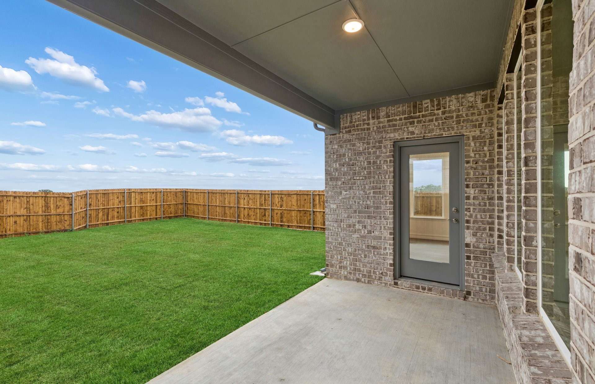1009 Hammy Lane Aubrey TX 76227